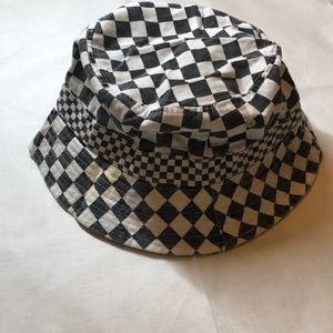 Cotton On Accessories - Checkered bucket hat Cotton On Accessories - Checkered bucket hat